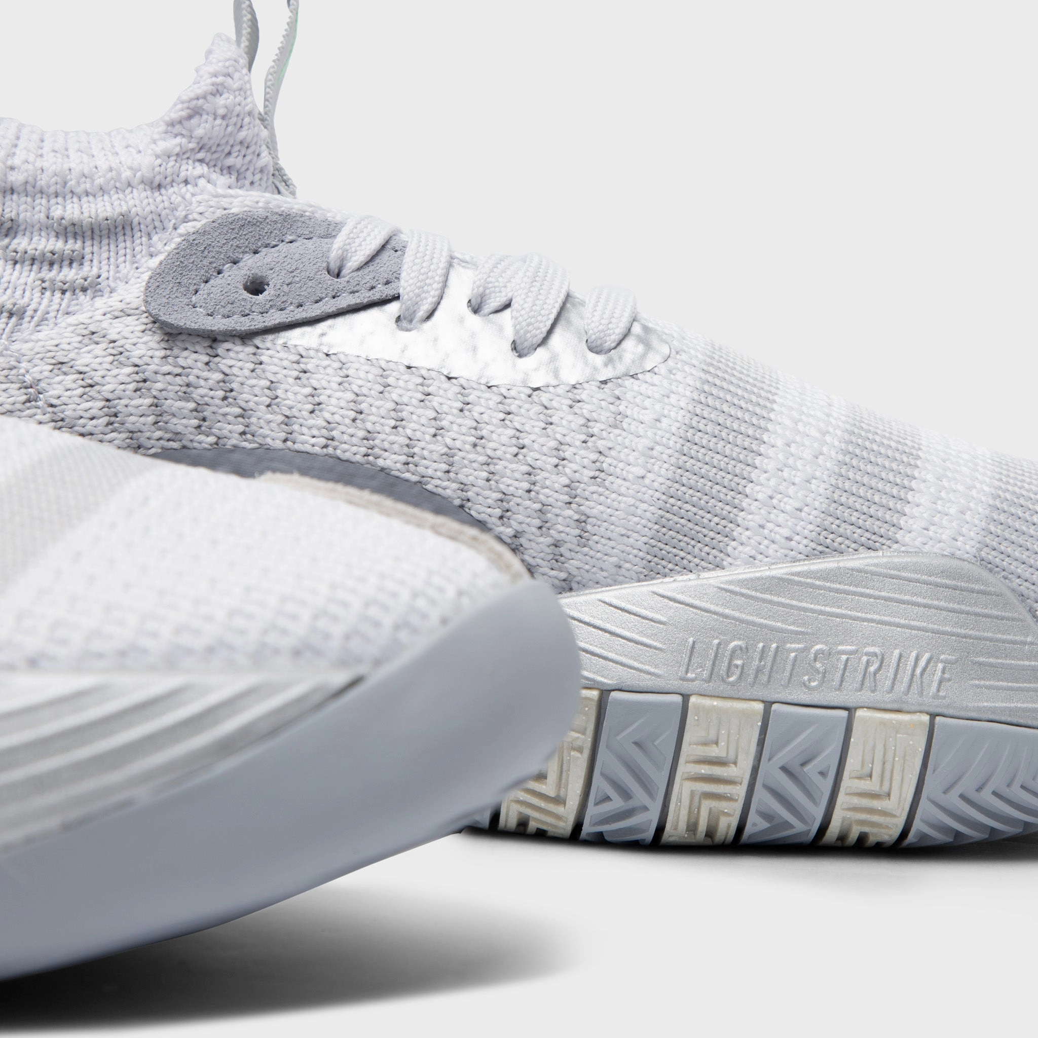 adidas Trae Young 2.0 Dash Grey / Halo Silver - Metallic Silver