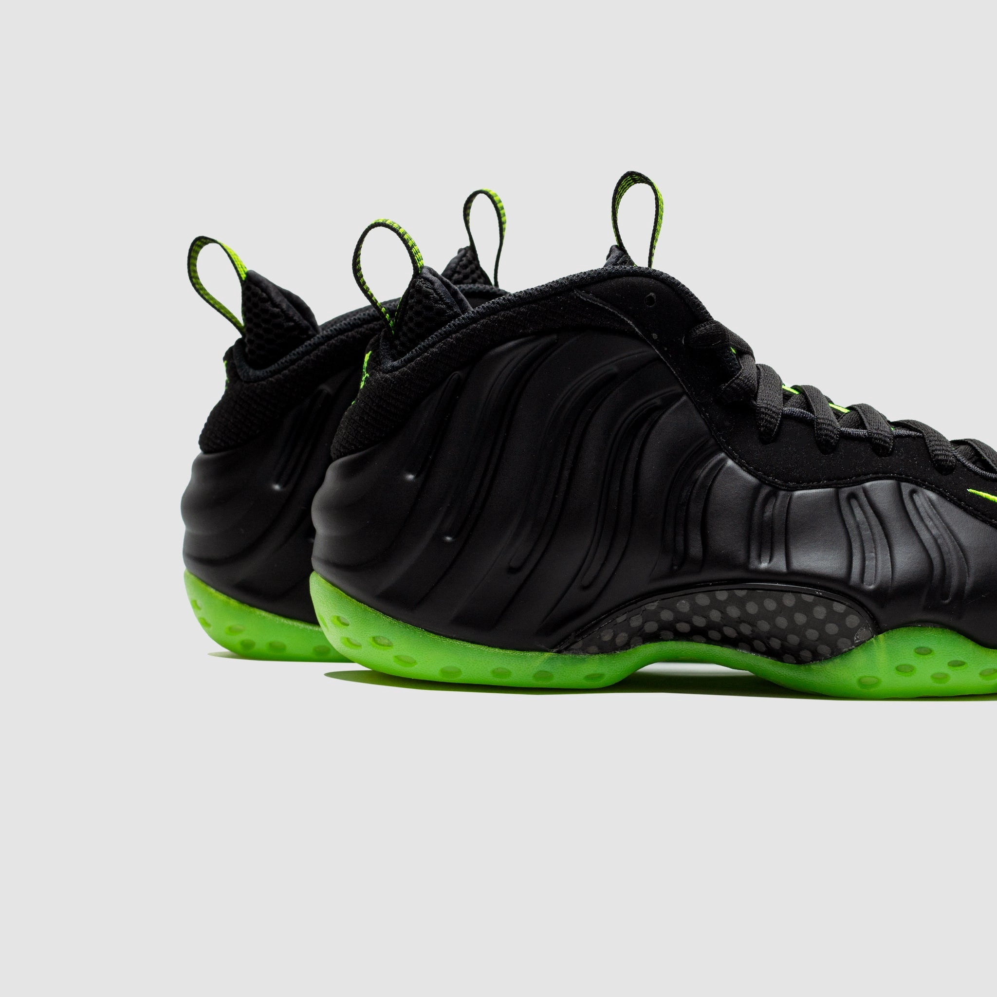 AIR FOAMPOSITE ONE VOLT