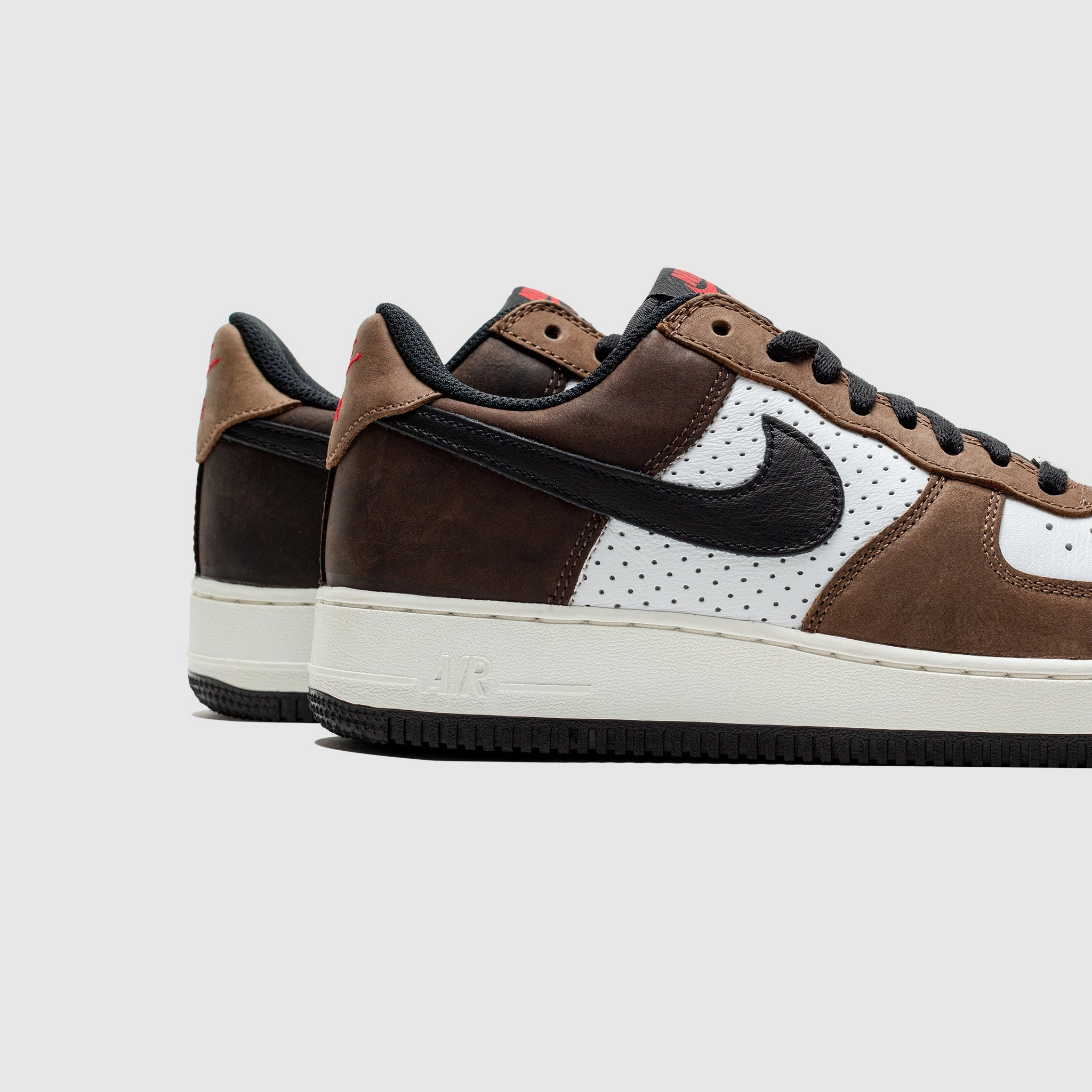 AIR FORCE 1 LOW RETRO ESCAPE