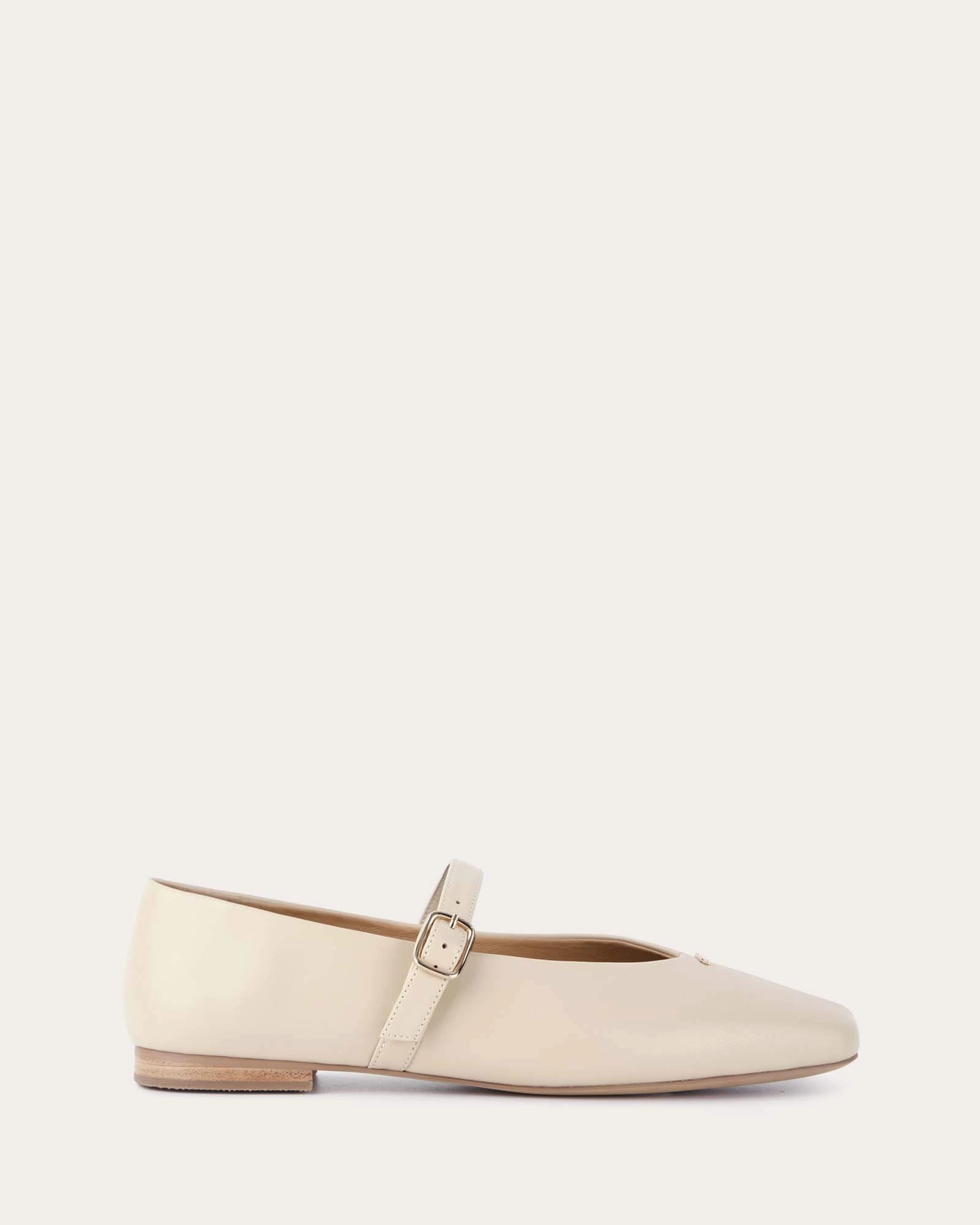 APRIL CASUAL FLATS SAND LEATHER
