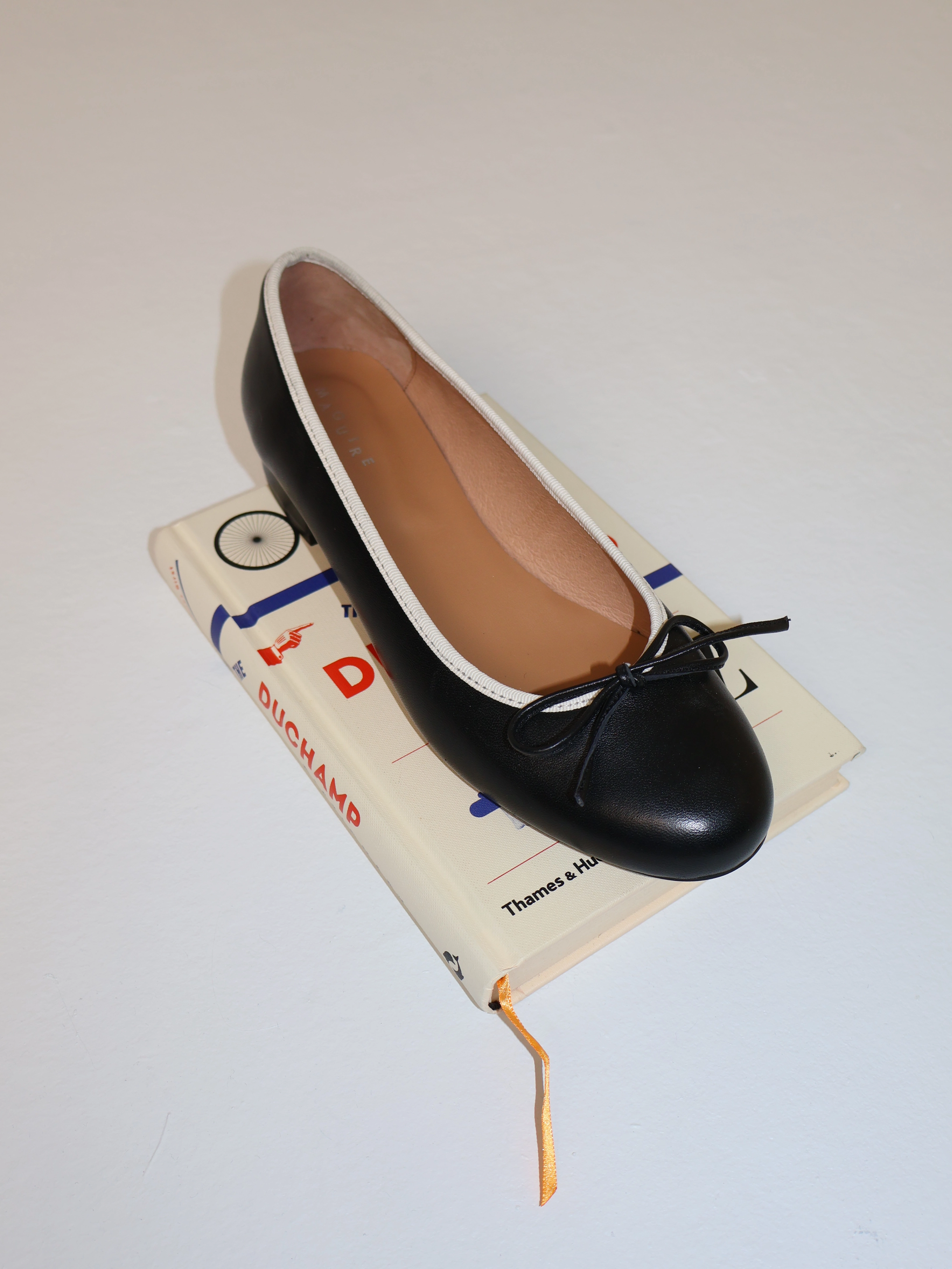 Covelo Black Ballerina