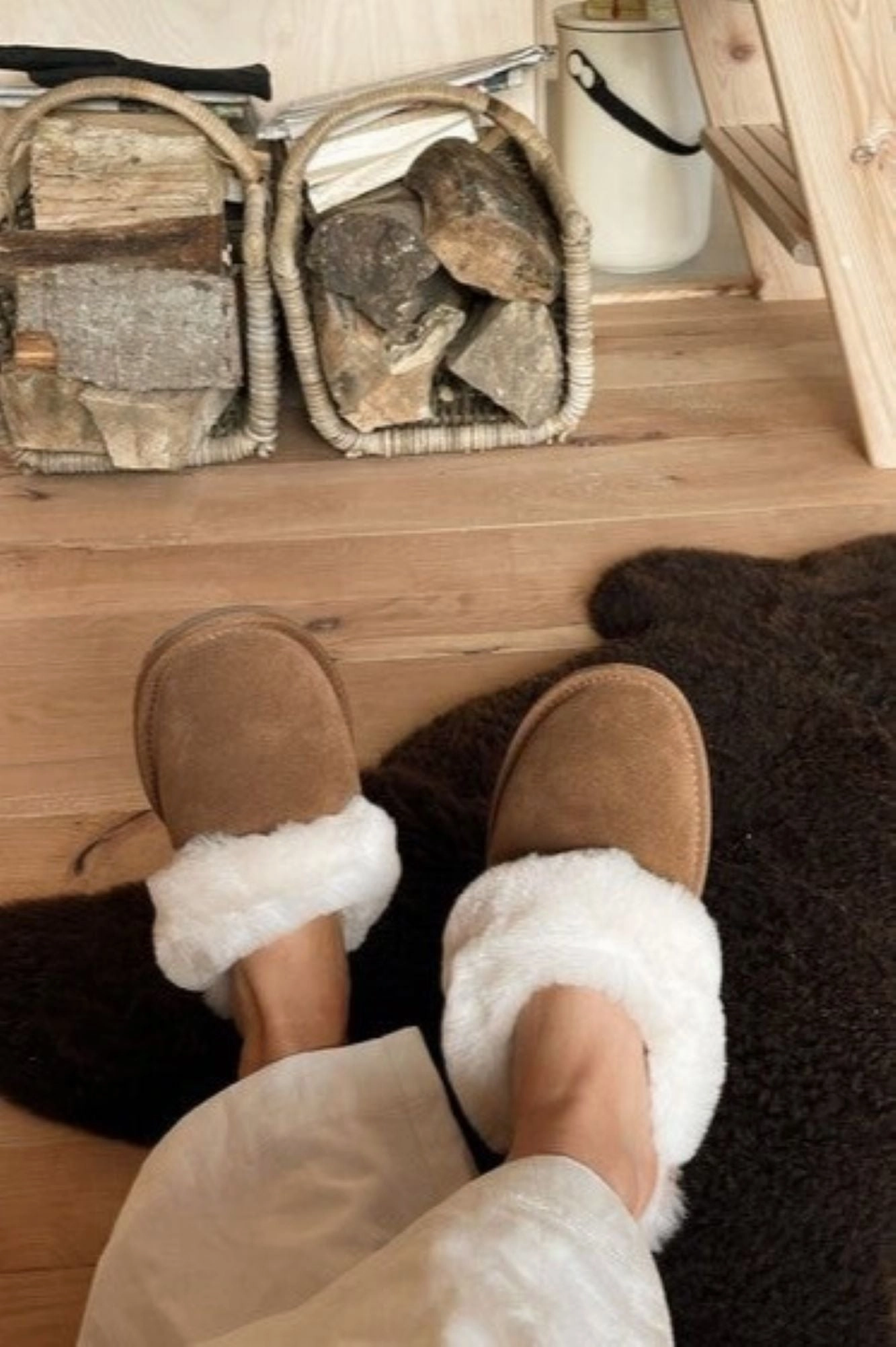 Emu Jolie Slipper Chestnut