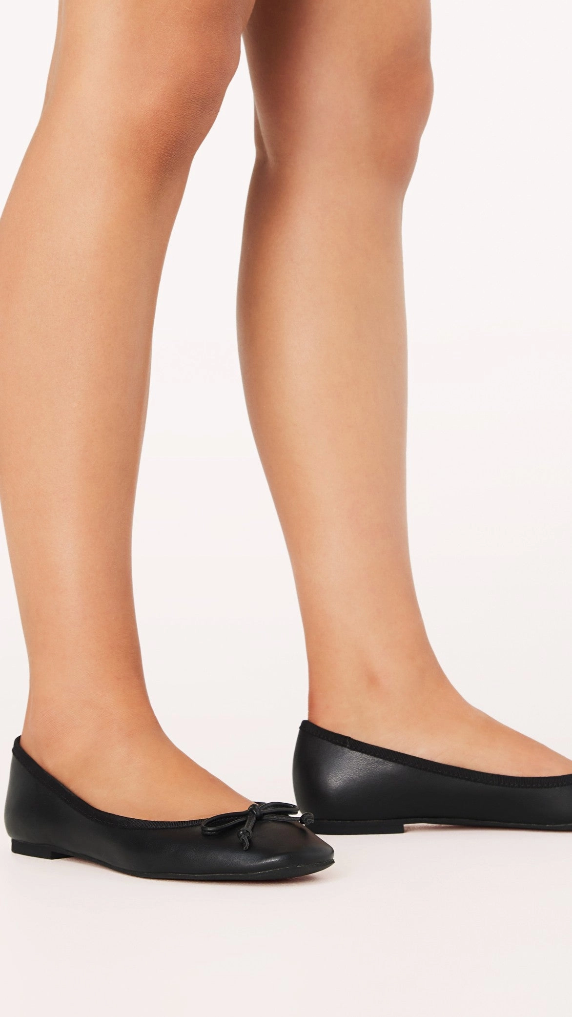 Isaiah Ballet Flats - Black
