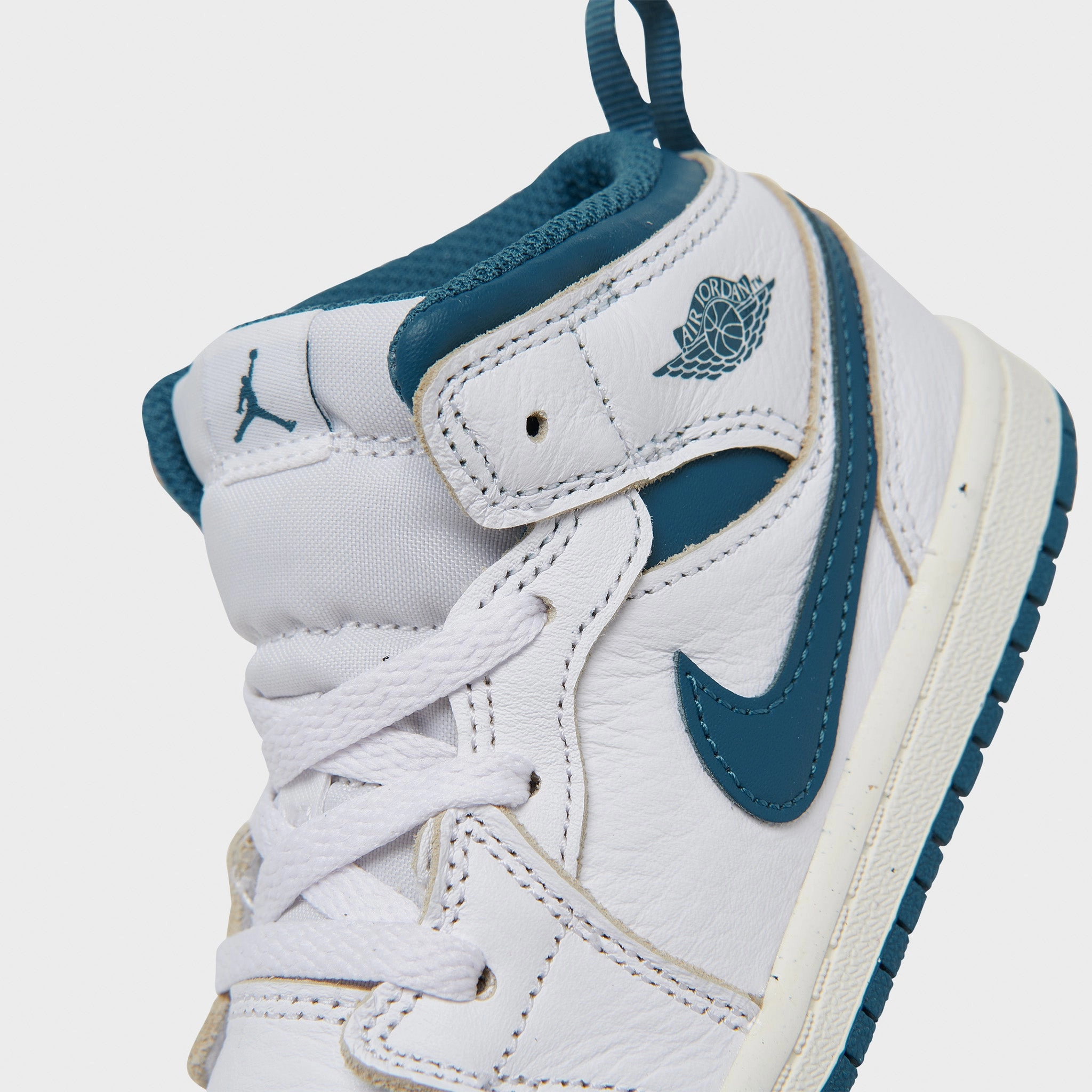 Jordan 1 Mid SE TD White / Industrial Blue - Sail