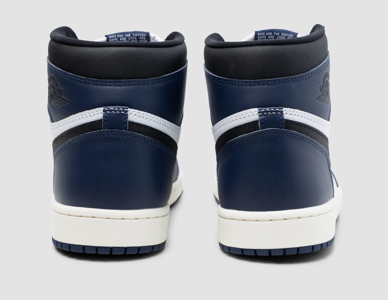Jordan 1 Retro High OG Midnight Navy / Black - White