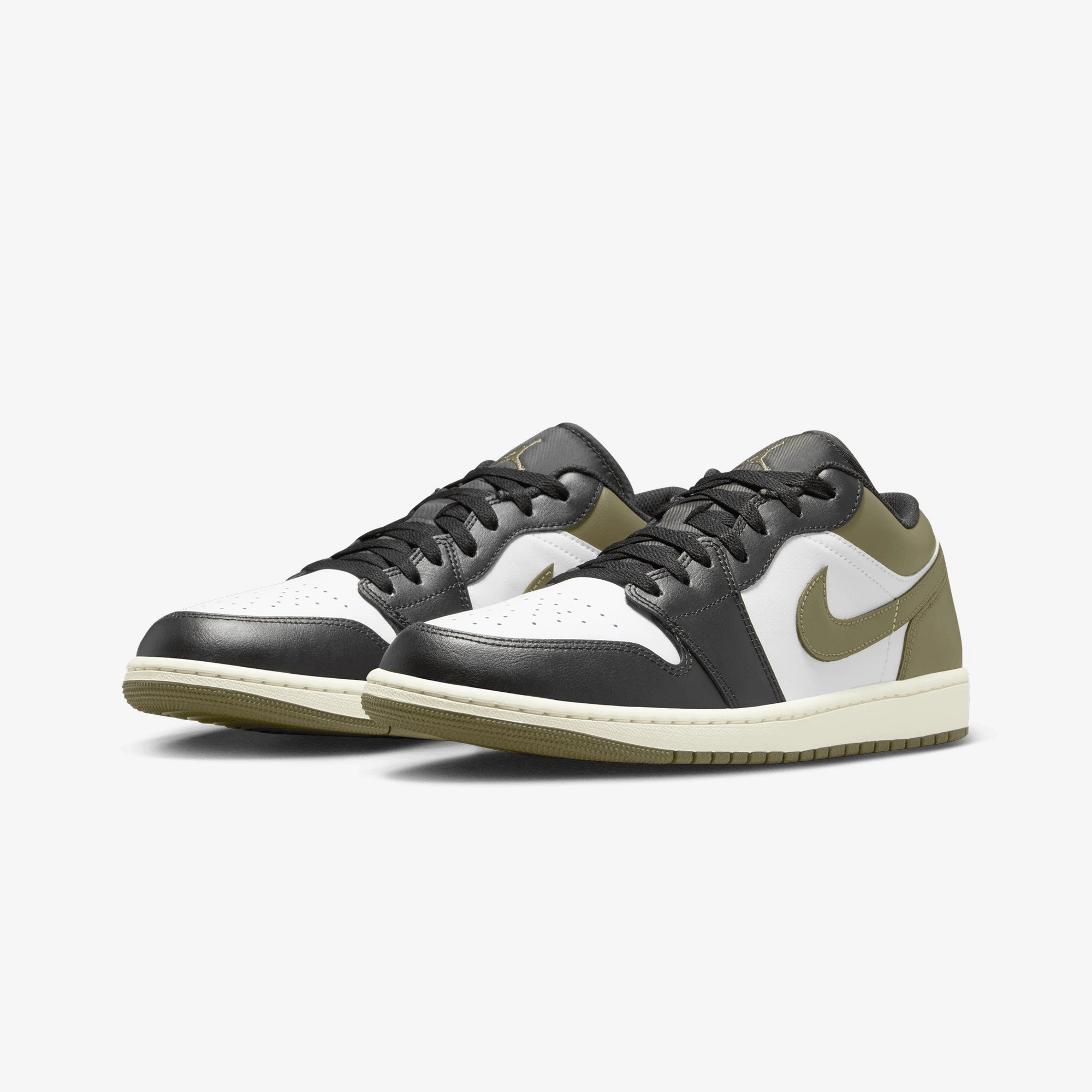 JORDAN | AIR JORDAN 1 LOW { BLACK/WHITE-MEDIUM OLIVE