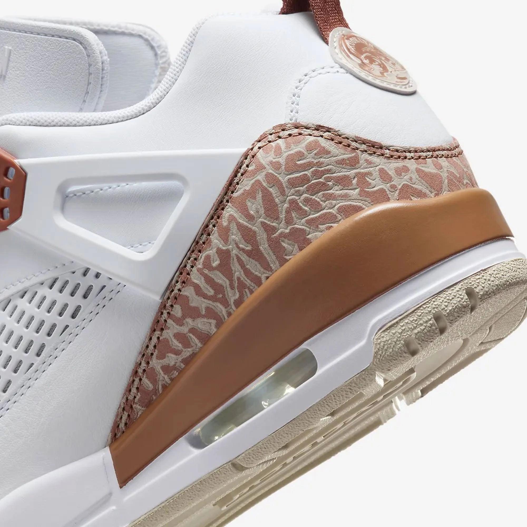 JORDAN | SPIZIKE LOW { WHITE/PINK OXFORD-ARCHAEO BROWN