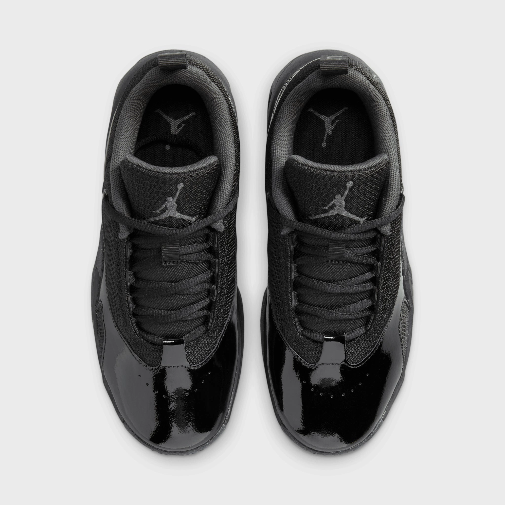 Jordan Max Aura 6 GS Black / Black