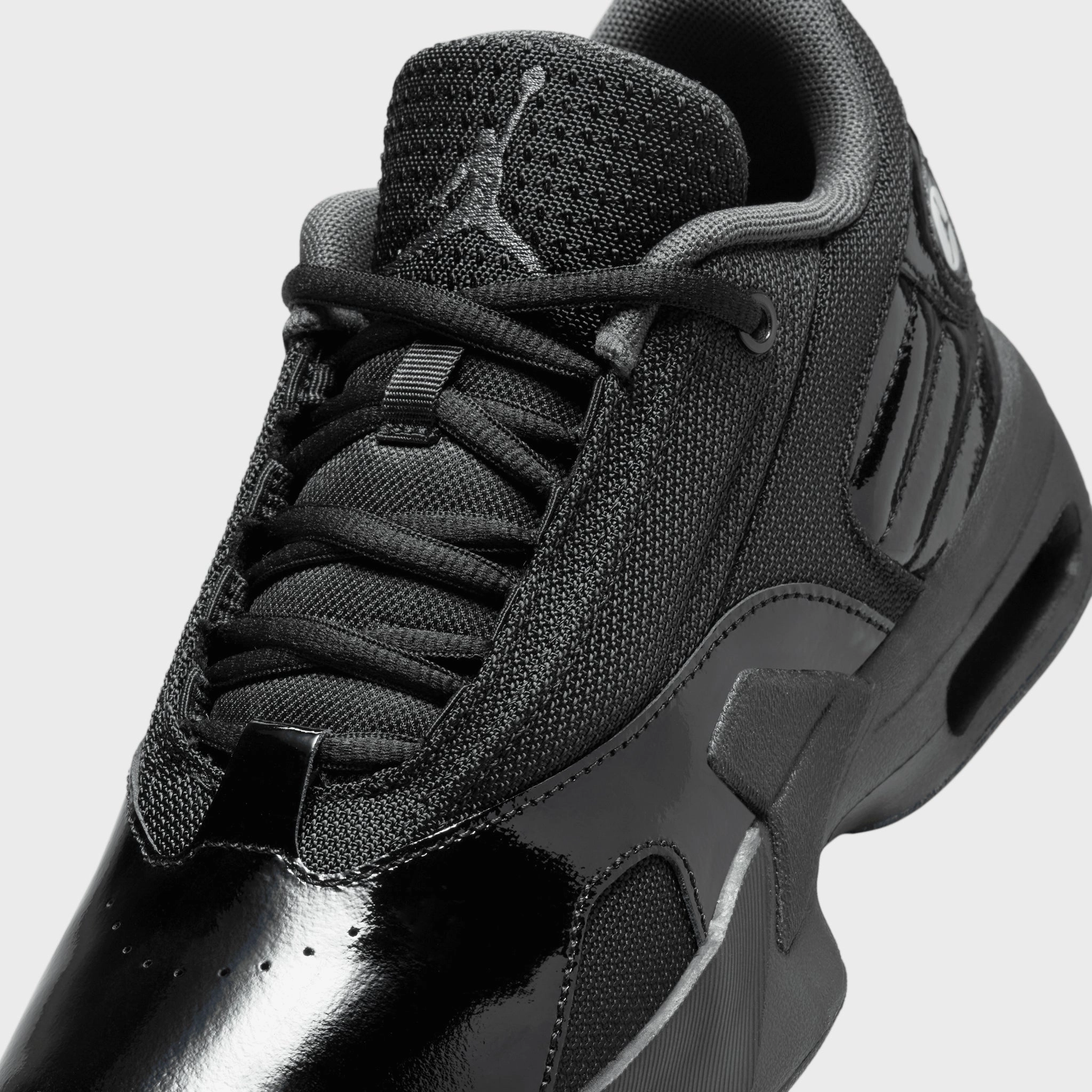 Jordan Max Aura 6 GS Black / Black