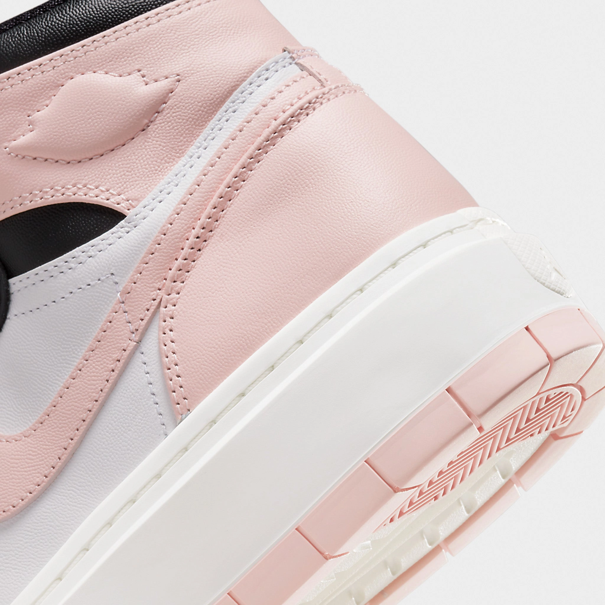 Jordan Women's 1 Elevate High Black / Atmosphere - Sail