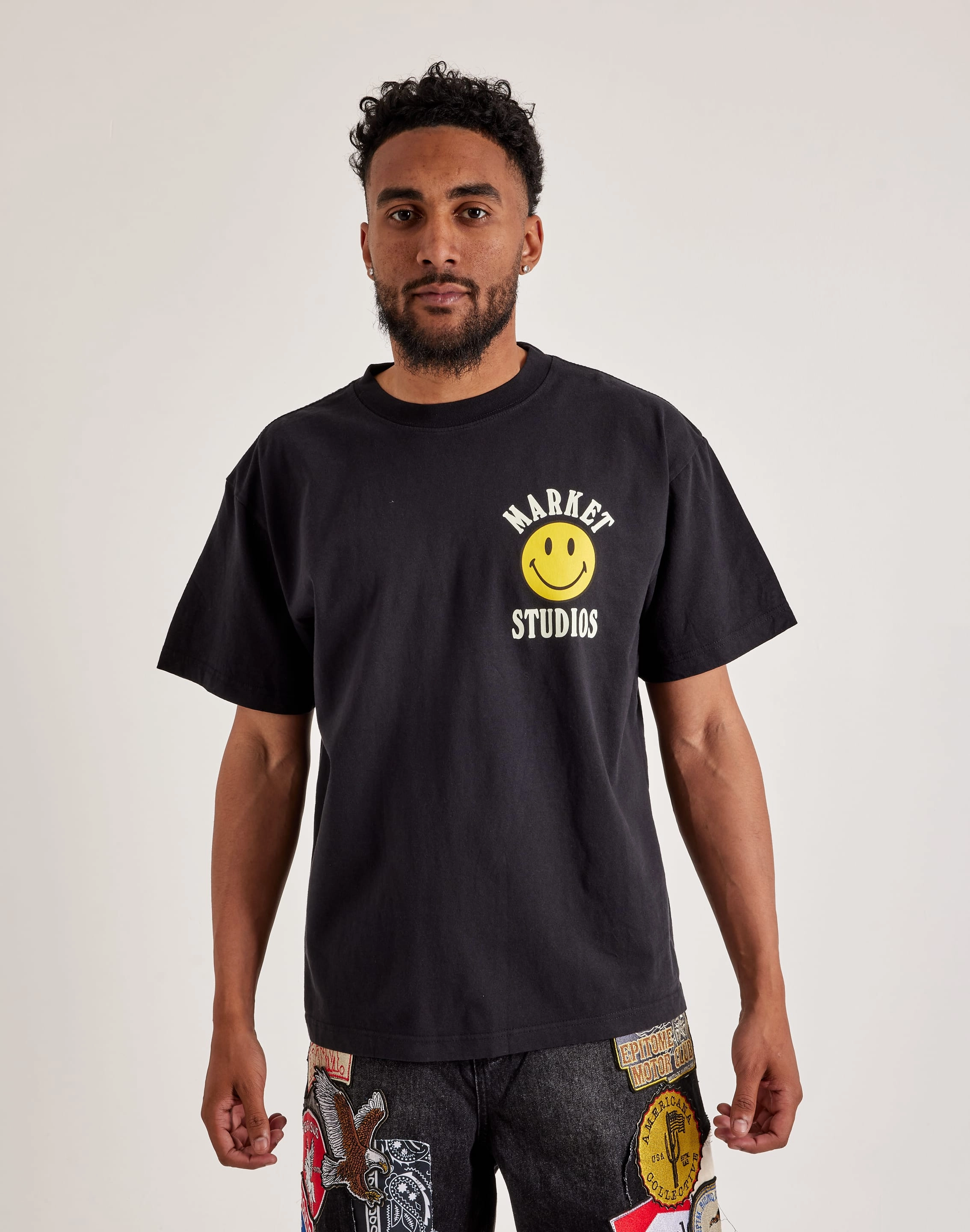 Market Smiley Tee