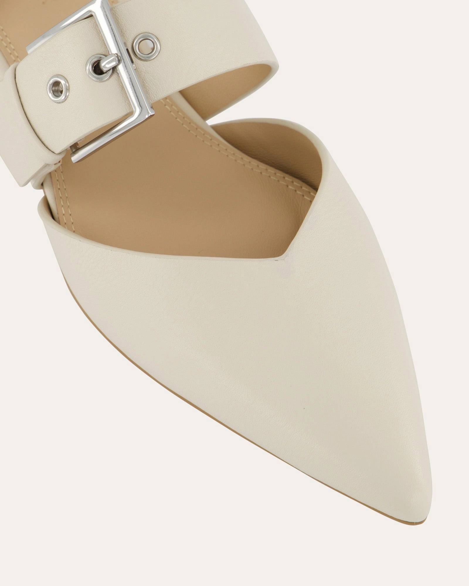 NEELA DRESS FLATS OFF WHITE LEATHER