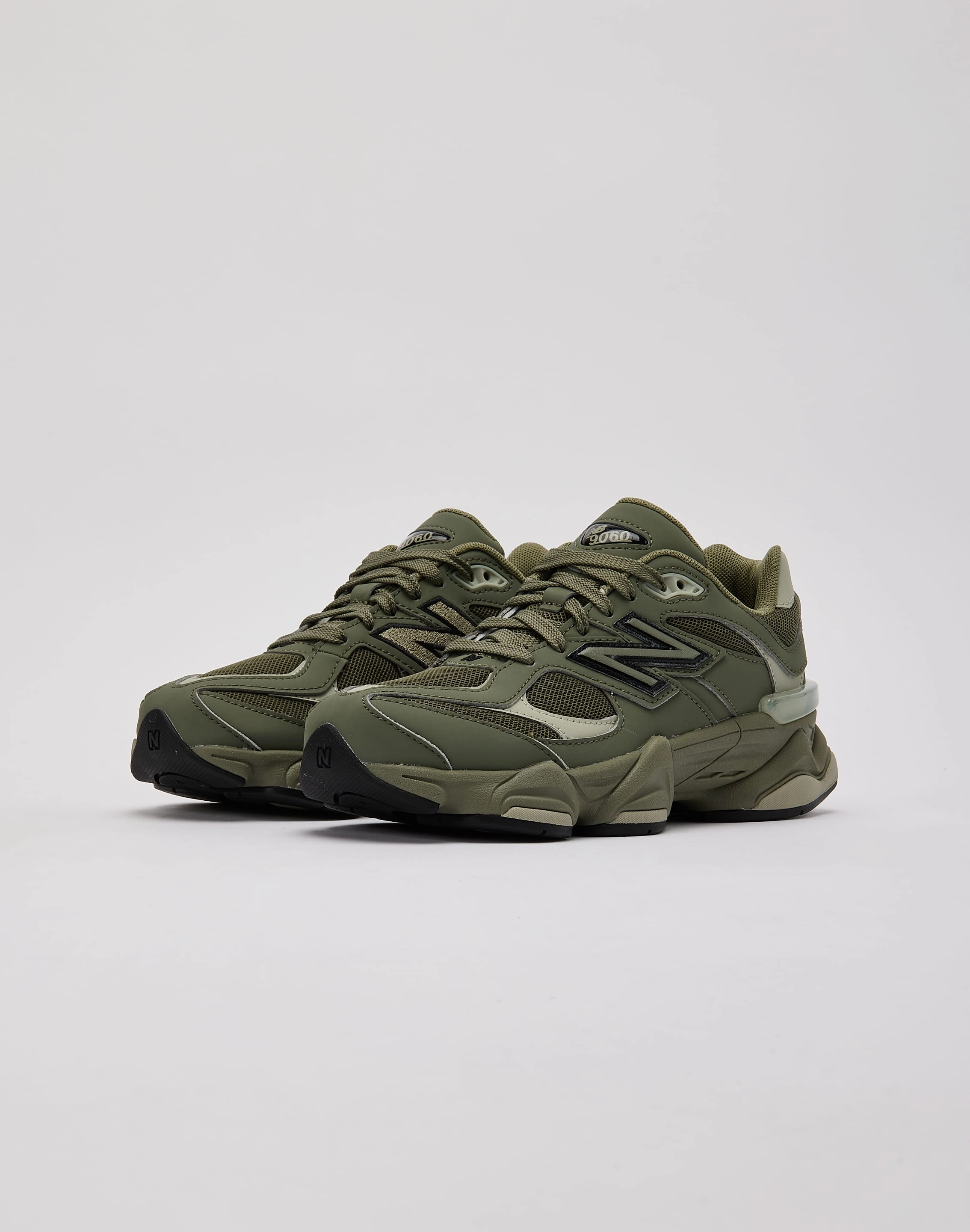 New Balance 9060 Grade-School