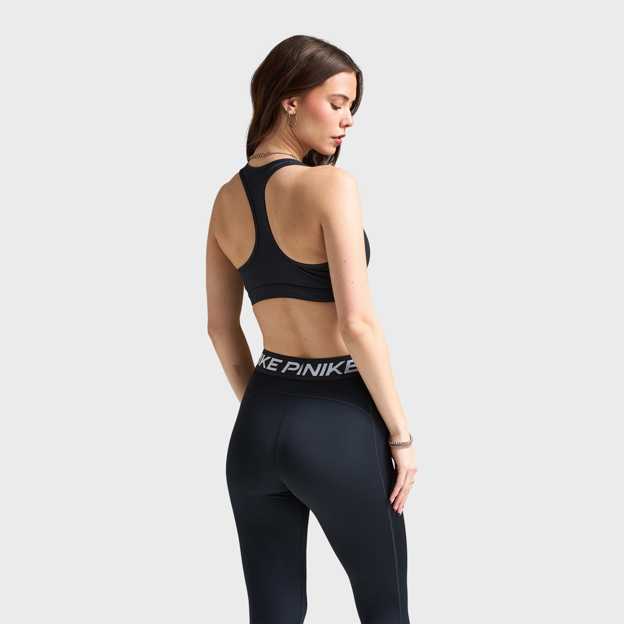 Nike Women's Swoosh Medium Support Padded Sports Bra Black / White