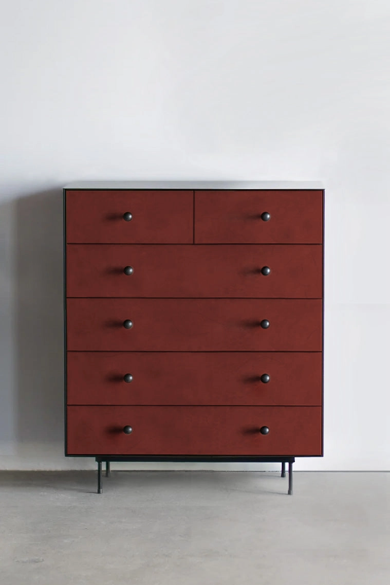 Norah Chest