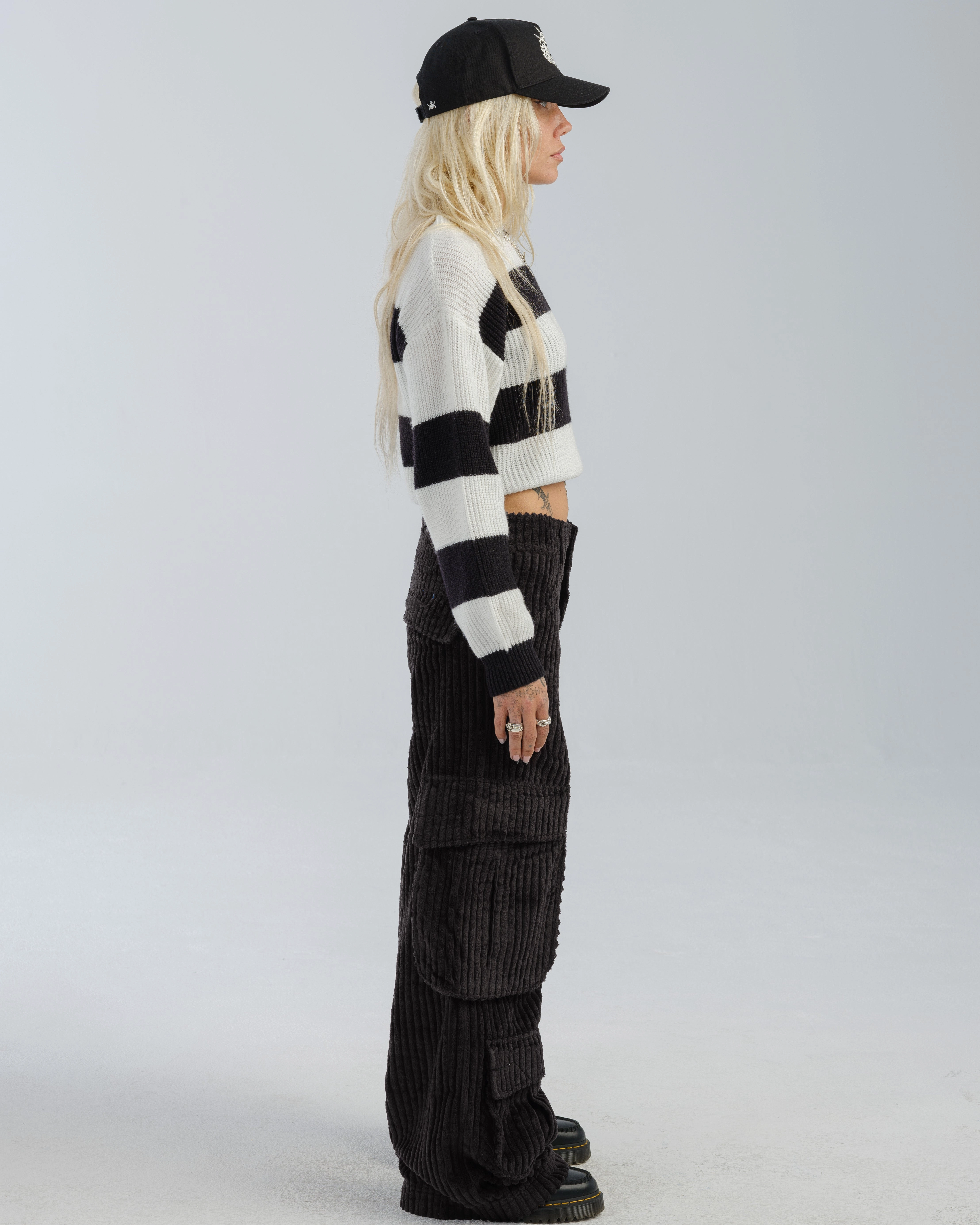 W Legacy. 24". 2 Wale Corduroy. Black.