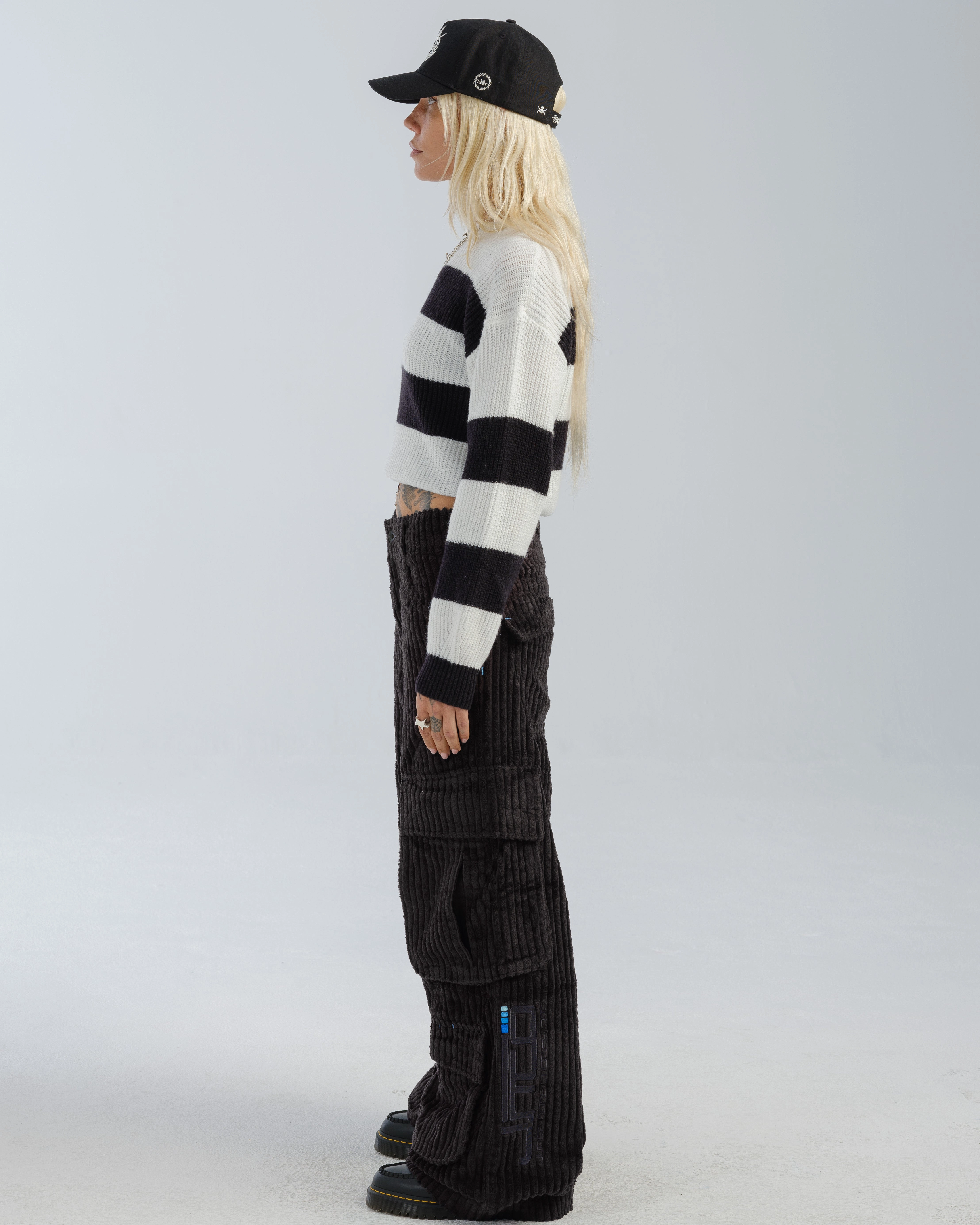W Legacy. 24". 2 Wale Corduroy. Black.