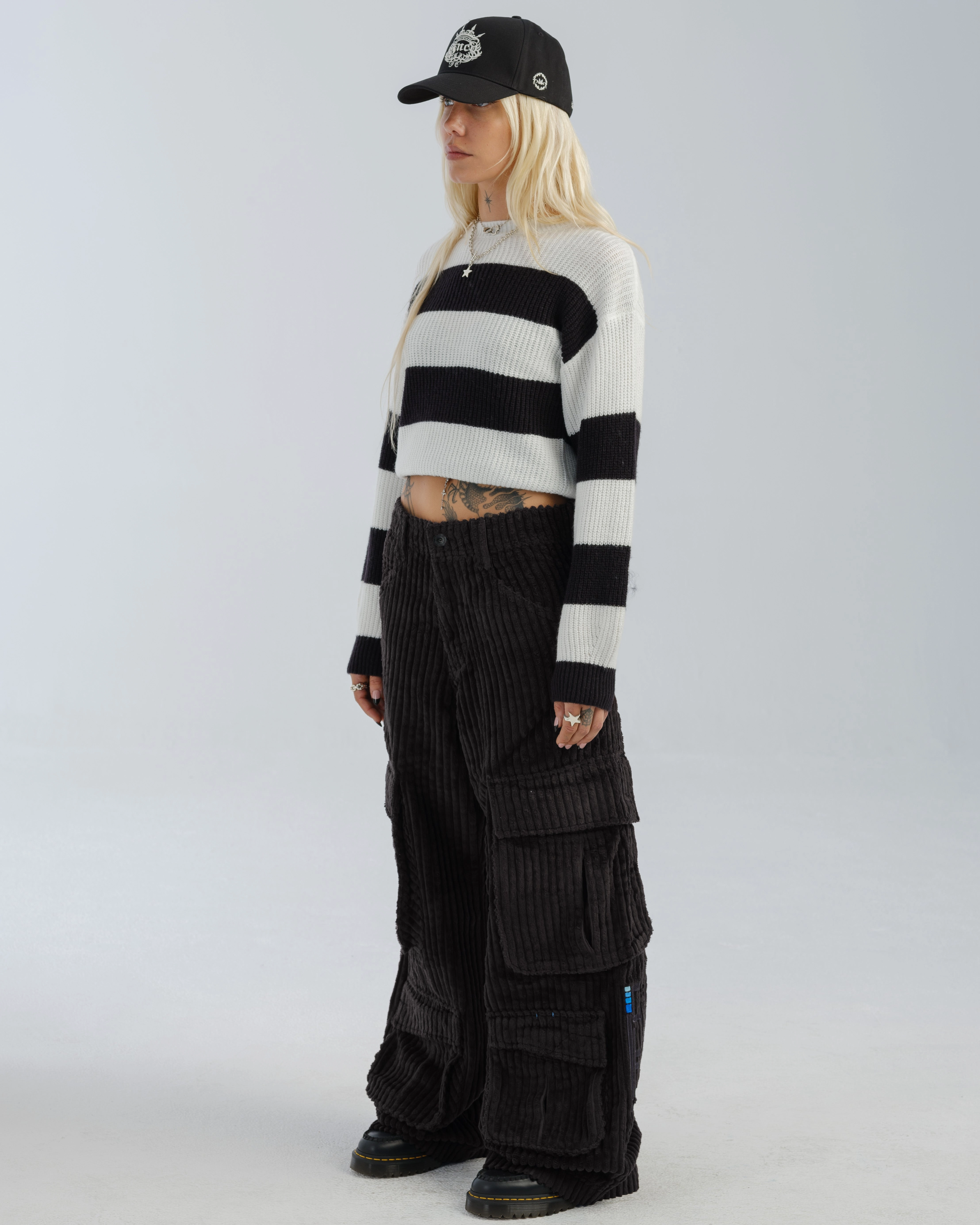 W Legacy. 24". 2 Wale Corduroy. Black.