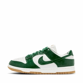 Wmns Nike Dunk Low LX 'Gorge Green'