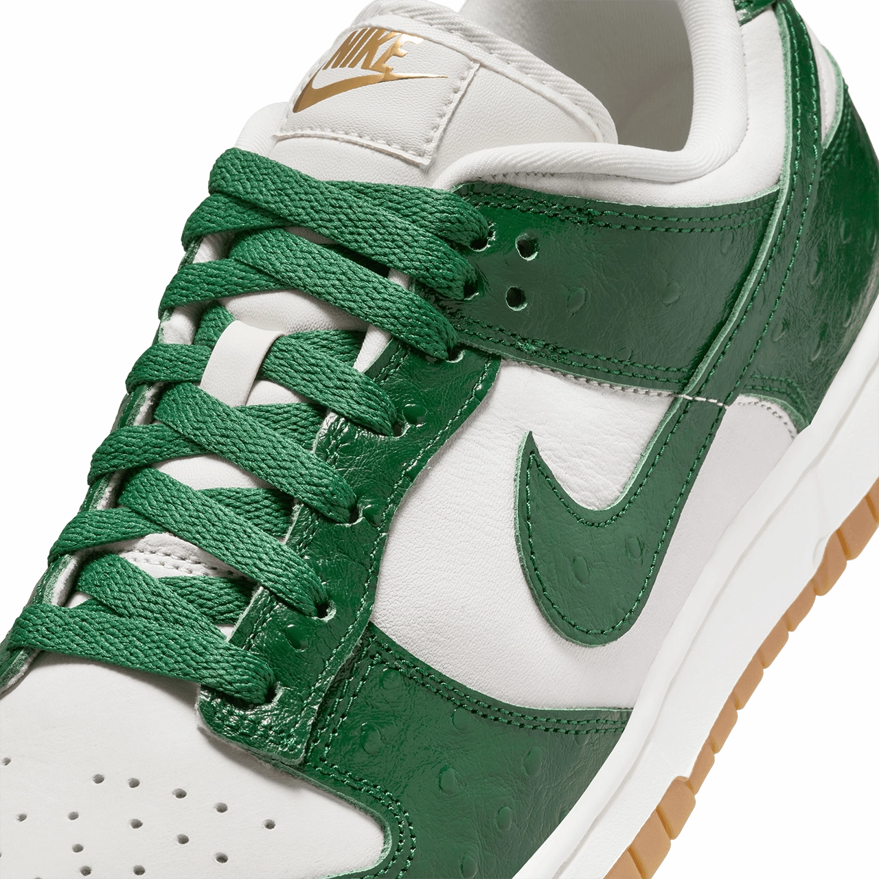 Wmns Nike Dunk Low LX 'Gorge Green'
